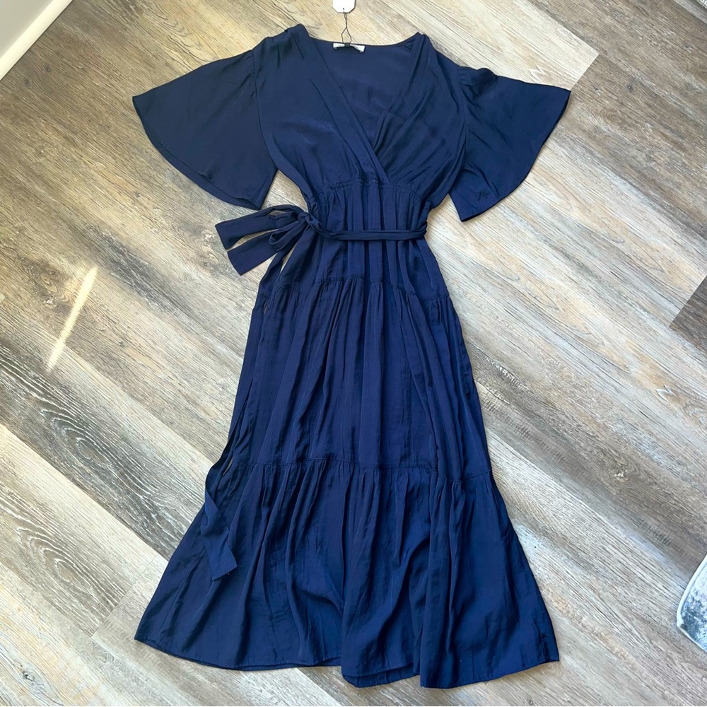💕HOST PICK💕 NWT Angel Maternity maxi dress with tie waist